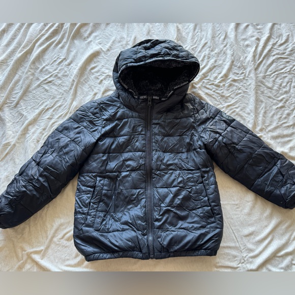 Little kid’s Abercrombie & Fitch puffer size 5-6 - Picture 1 of 3